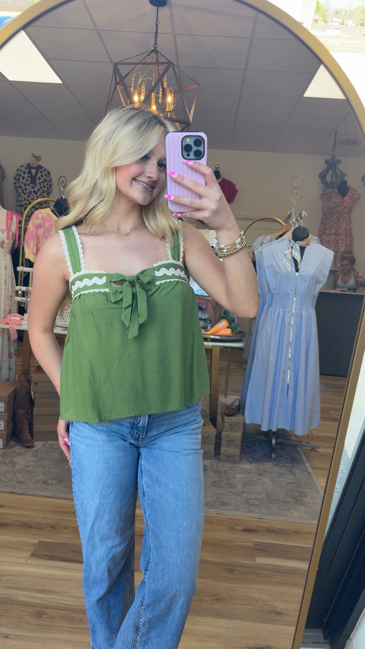 Green scalloped bow tank