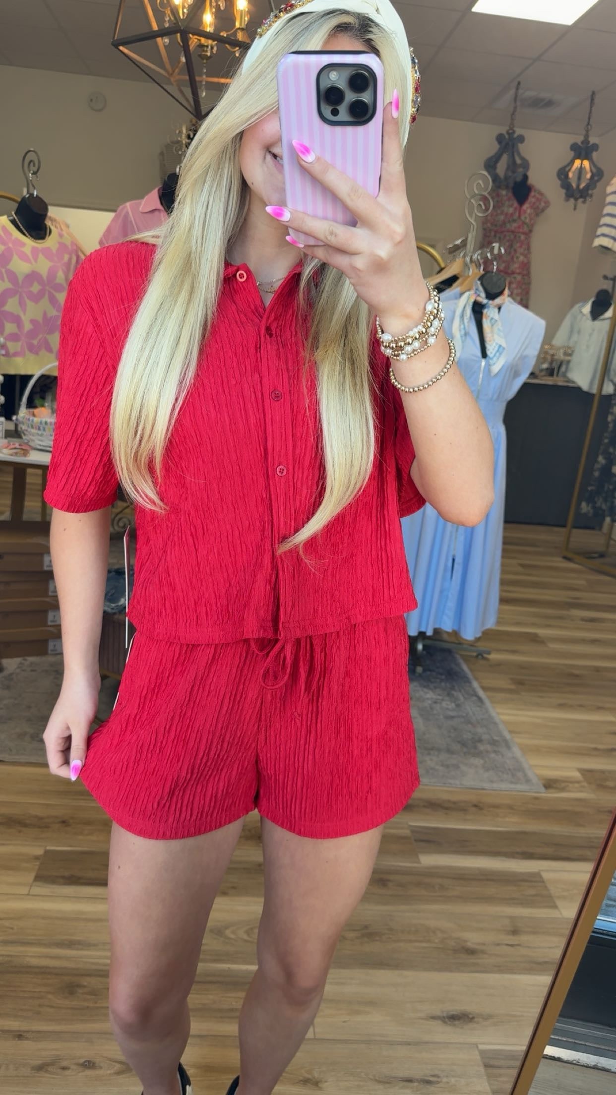 The Crinkle Red Set