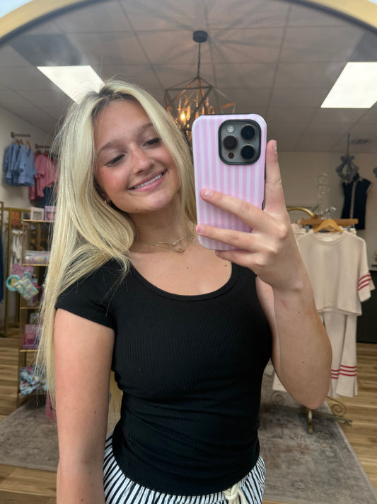 Black scoop neck basic tee