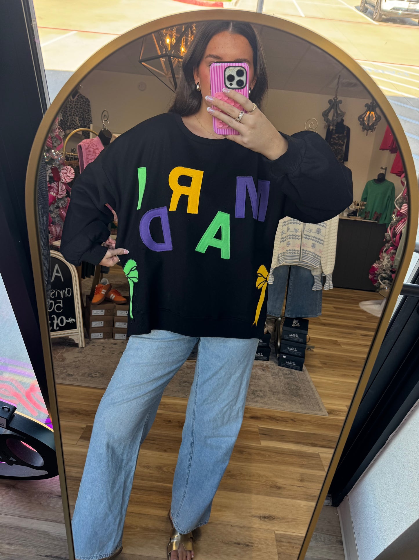 Mardi Gras Babe Sweatshirt (oversized)