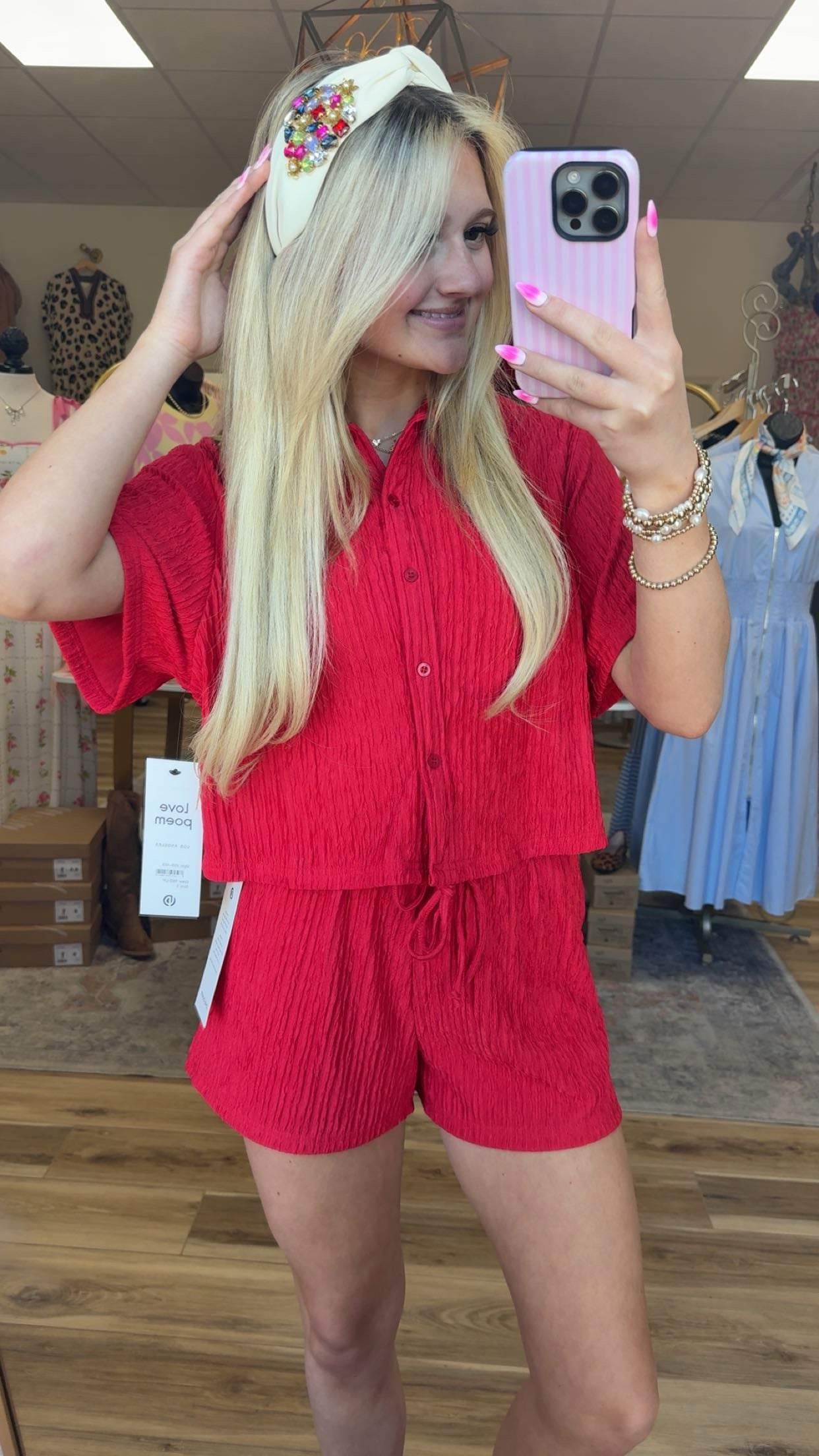 The Crinkle Red Set
