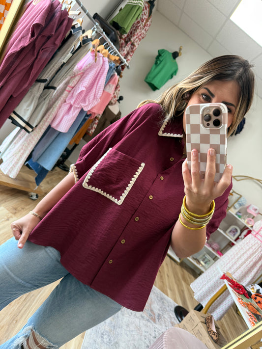 Maroon/Cream Scallop Trim Top