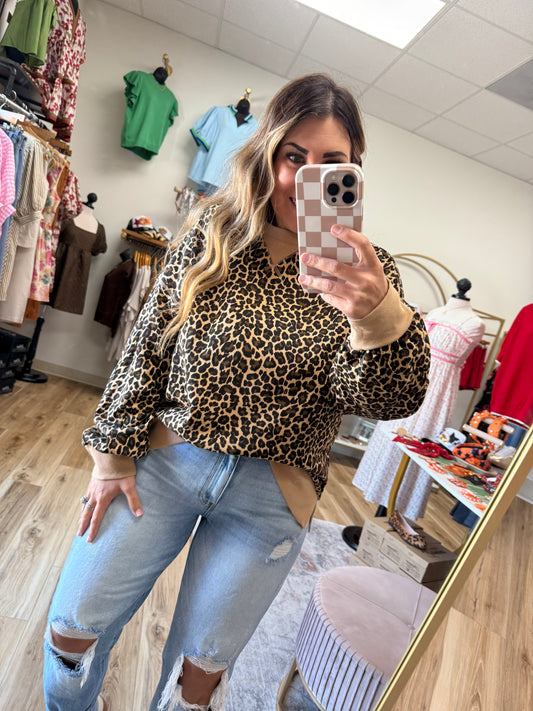 Leopard Sweatshirt