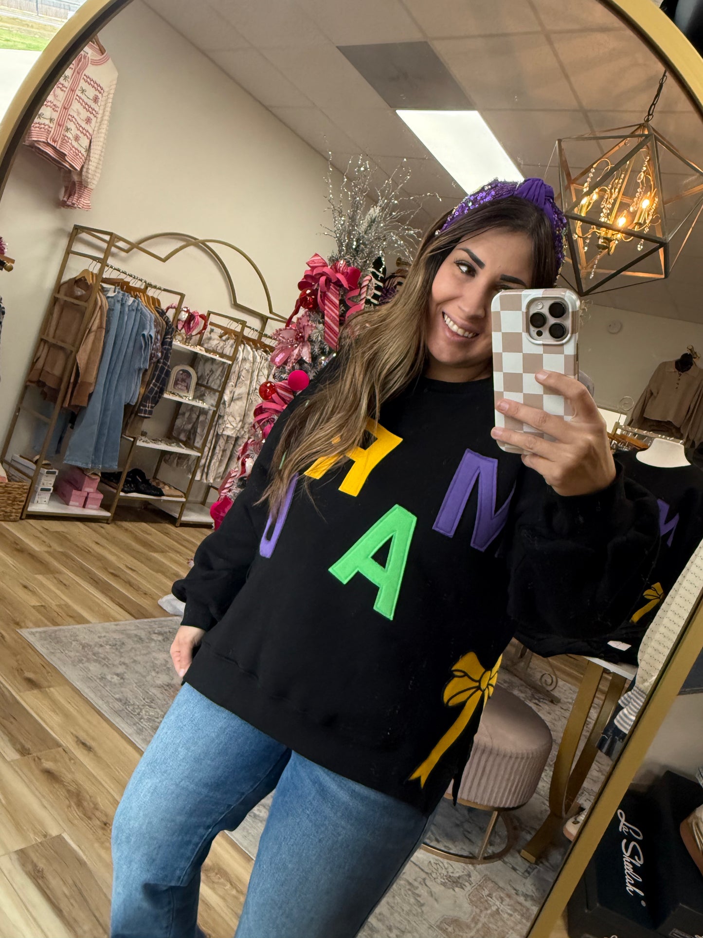 Mardi Gras Babe Sweatshirt (oversized)